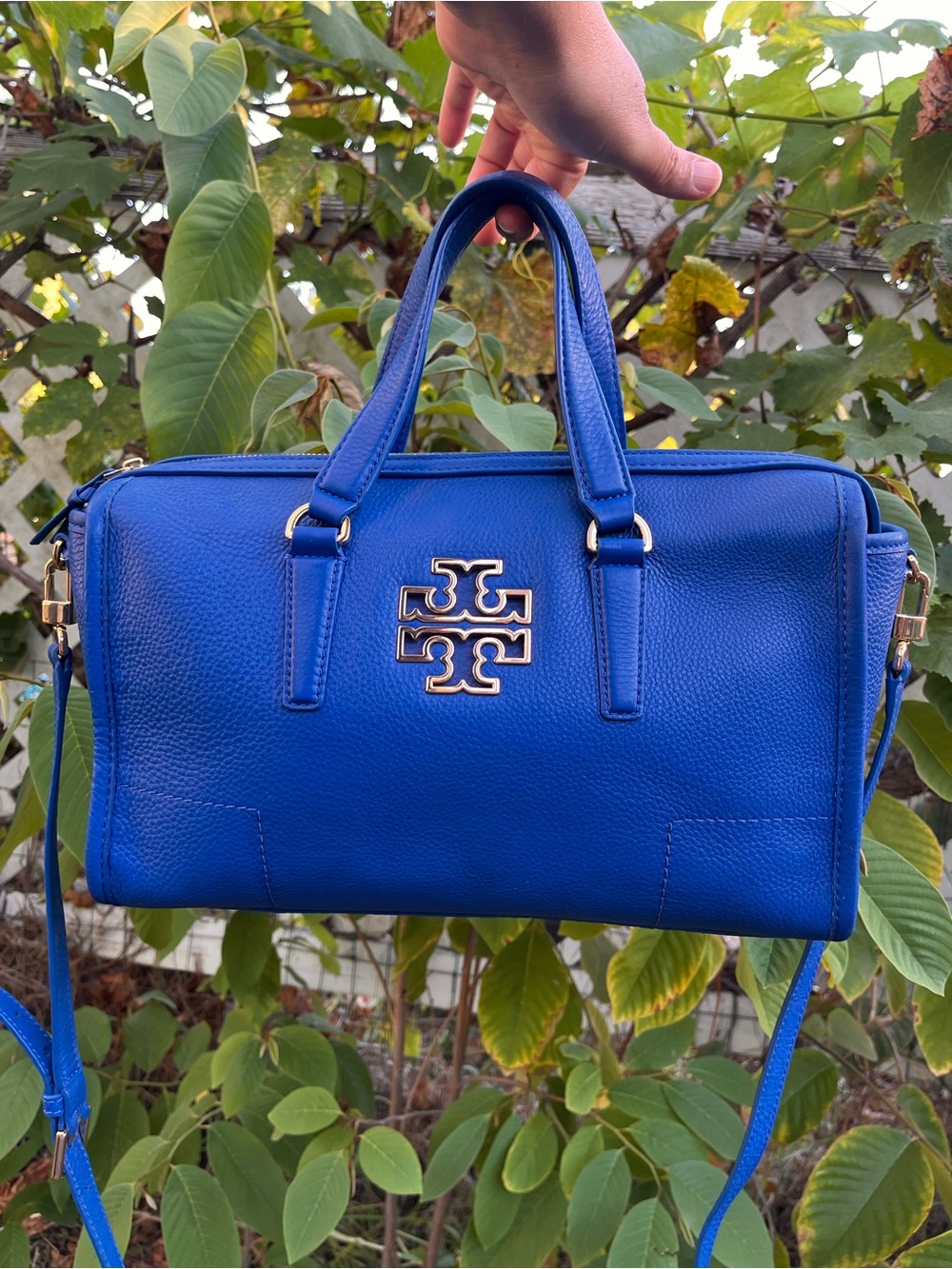 Tory Burch Blue Leather Satchel with Gold Logo - Picture 7 of 10